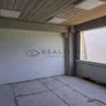 0386fada-e710-40d3-9908-12ff2b87b5c1